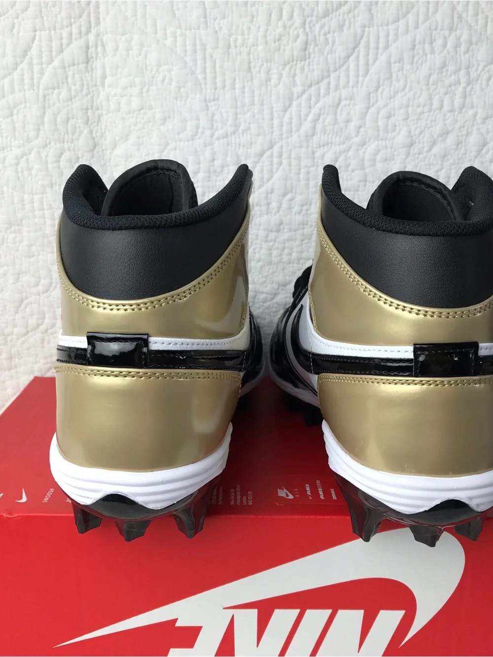 Nike Air Jordan 1 Mid TD Football Cleats Men’s SZ 11 Metallic Gold FJ6805-701